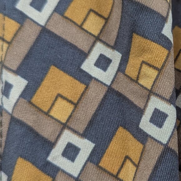 Karina Dress M/L - Picture 11 of 13